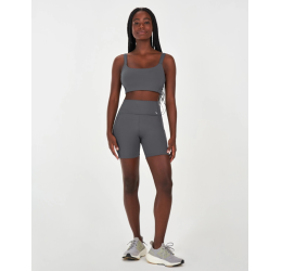 BERMUDA BOLSO LATERAL CINZA FERRO - ALTO GIRO