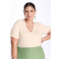 Blusa Plus Size Em Malha Viscose Com Recorte Ombros Lunender 49261 Bege Ginger