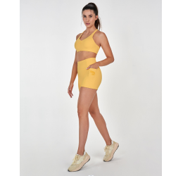 SHORTS COM BOLSO AMARELO SUAVE - ALTO GIRO